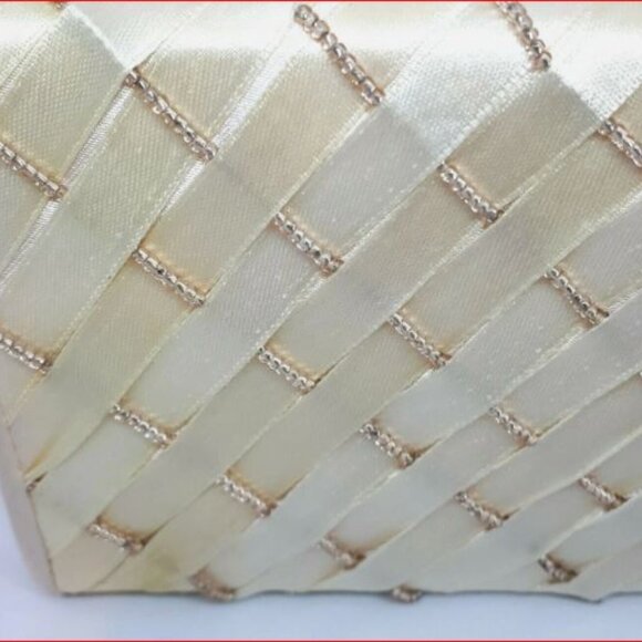 Vintage 1960s Roberto Vianni Designer Purse Gold Satin Ribbon Weave and Beads - Picture 12 of 12